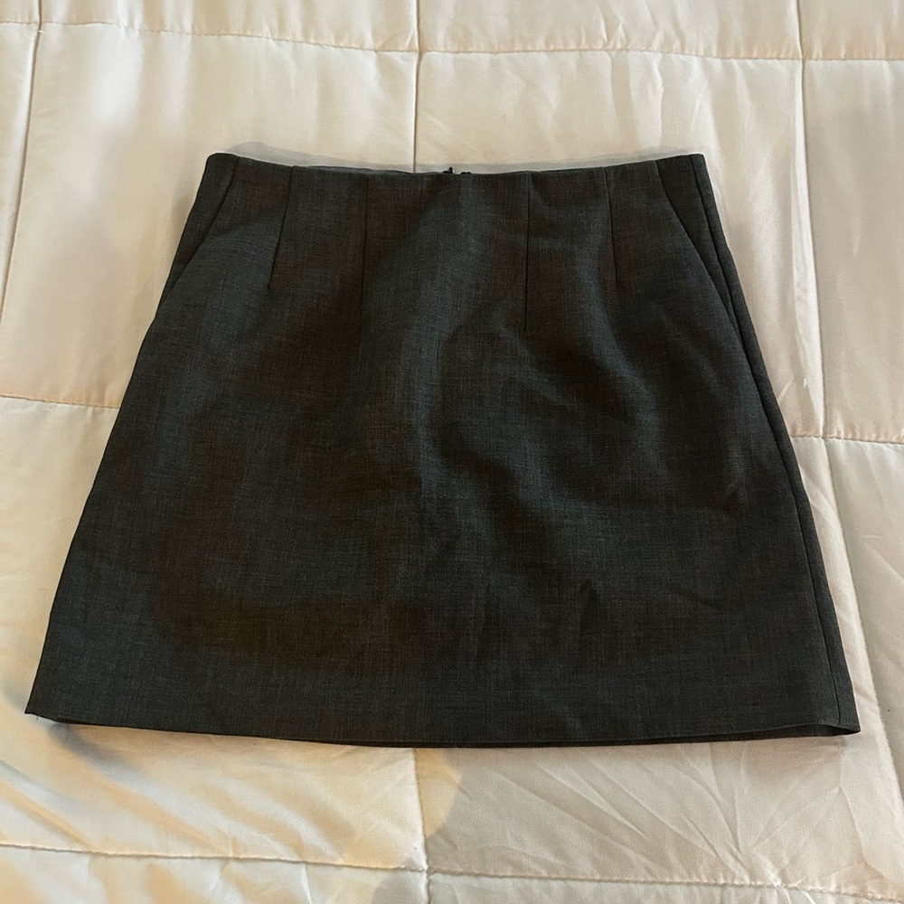 ARITZIA BABATON MINISKIRT GREY